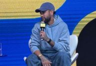 Neymar diz ser “último dos moicanos” contra politicamente correto