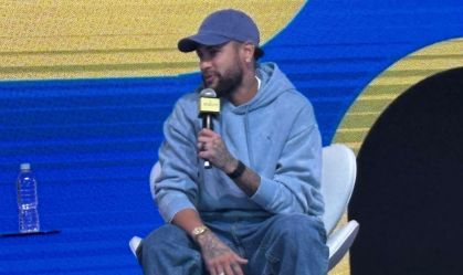 Neymar em evento sobre negócios e esporte
