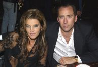 Nicolas Cage jogou aliança de US$ 60 mil com Lisa Marie Presley no mar