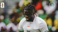 Nigéria vence Ruanda com gol de Arokodare e mantém vivo sonho da Copa