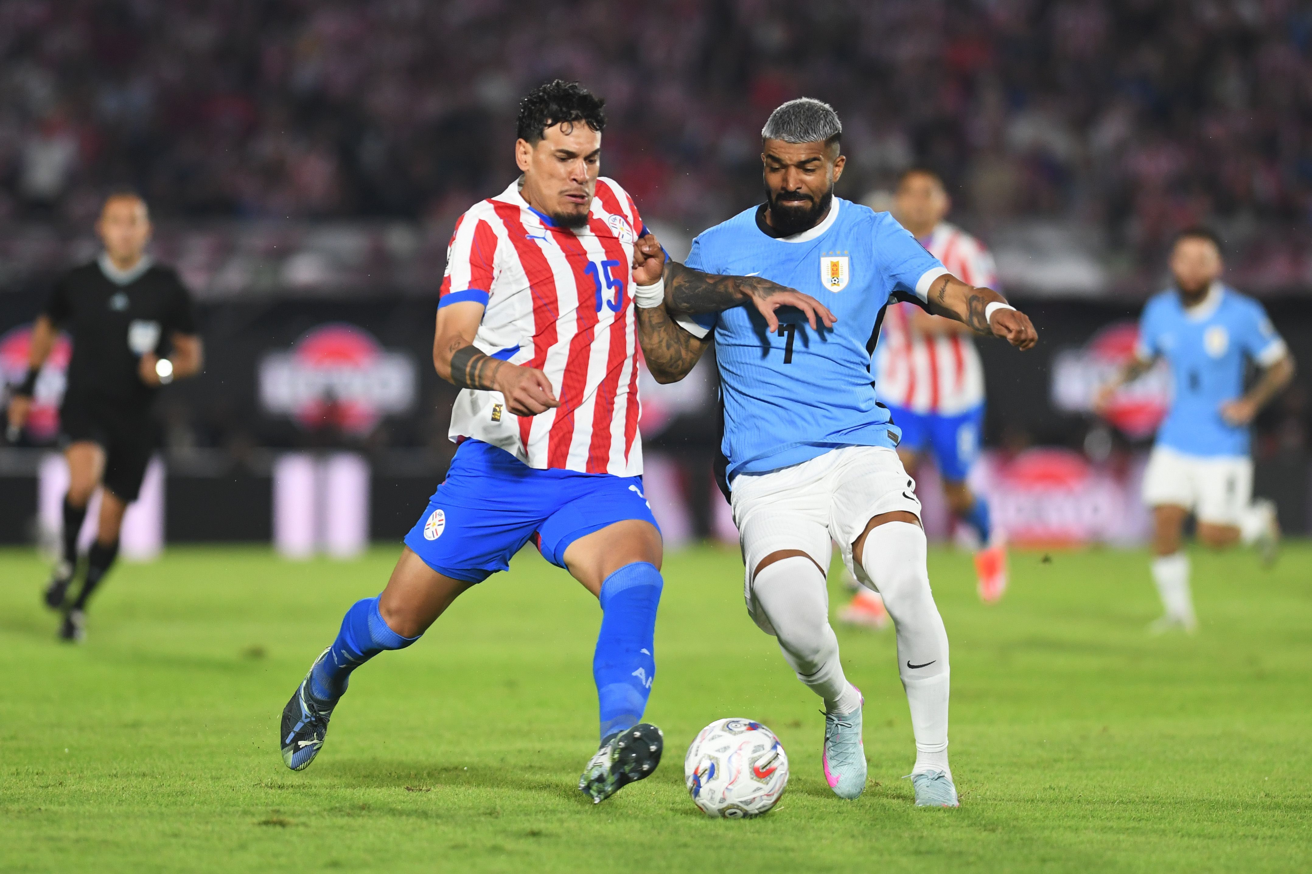 Paraguai e Uruguai se enfrentam pelas Eliminatórias da Copa