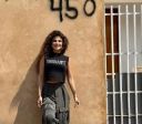Paula Fernandes visita casa onde morou antes da fama: "Abraço na alma"