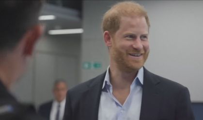 Príncipe Harry faz doação para ajudar crianças feridas em Gaza e na Ucrânia
