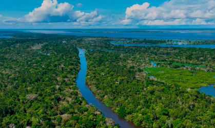 COP30 em Belém reúne turismo para debater crise climática na Amazônia