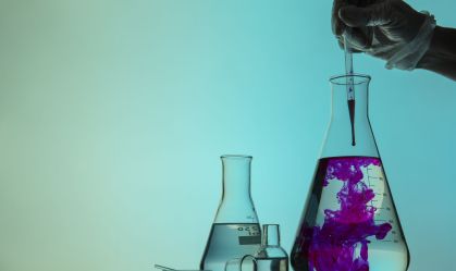 Química no vestibular da Unesp: veja os temas mais recorrentes