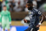 Rüdiger sofre lesão na coxa e desfalca Real Madrid