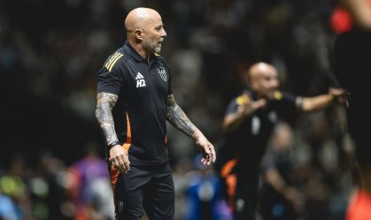 Em busca de reabilitação, Atlético e Fluminense se encaram no Maracanã