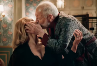 "Êta Mundo Melhor!": Sandra fisga barão europeu e planeja novo golpe