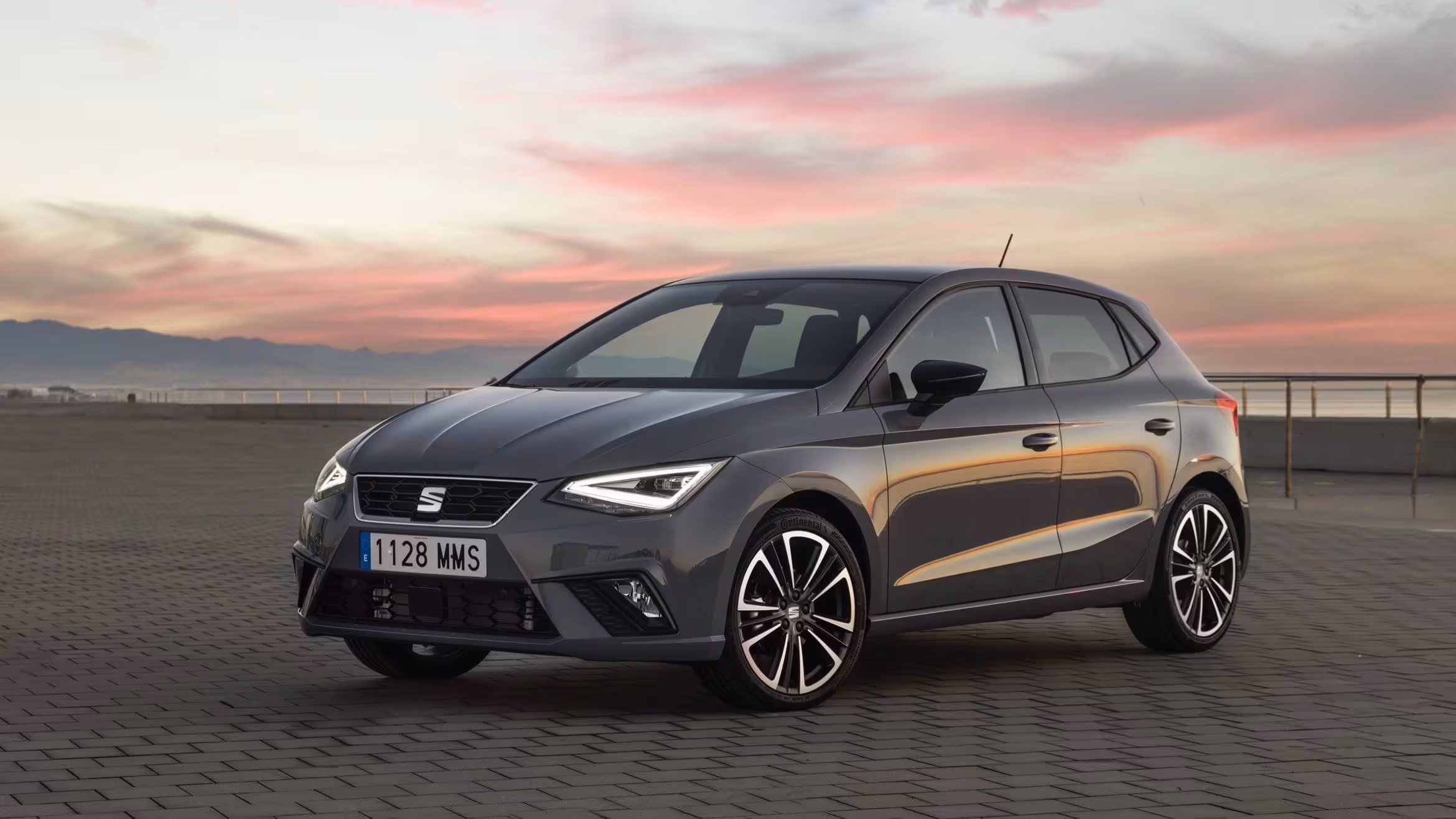 SEAT Ibiza: versão espanhola do Polo • Divulgação