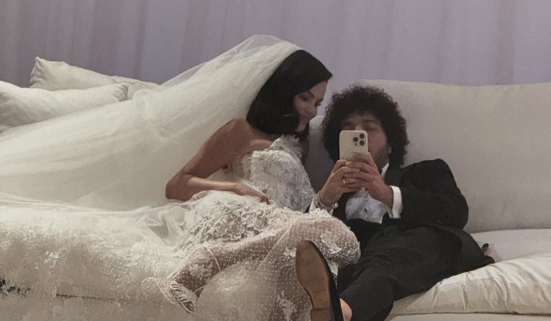 Benny Blanco publica fotos inéditas do casamento com Selena Gomez