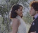 Selena Gomez mostra primeiras fotos de casamento com Benny Blanco