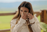 Simone Mendes chora ao lembrar de fase sofrida da carreira: "Tão difícil"