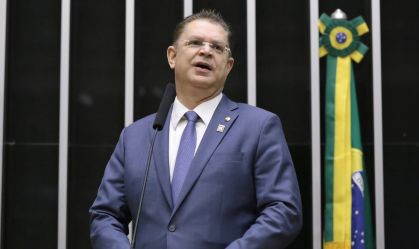 Sóstenes