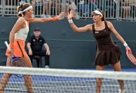 Luisa Stefani confirma favoritismo e avança às quartas do SP Open