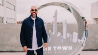 Belo comemora samba e pagode no The Town: "2027 teremos muito mais"