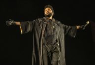 Procon notifica Ticketmaster sobre taxas em ingressos de Weeknd