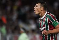 Thiago Silva decide, Fluminense vence Bahia e vai à semi da Copa do Brasil