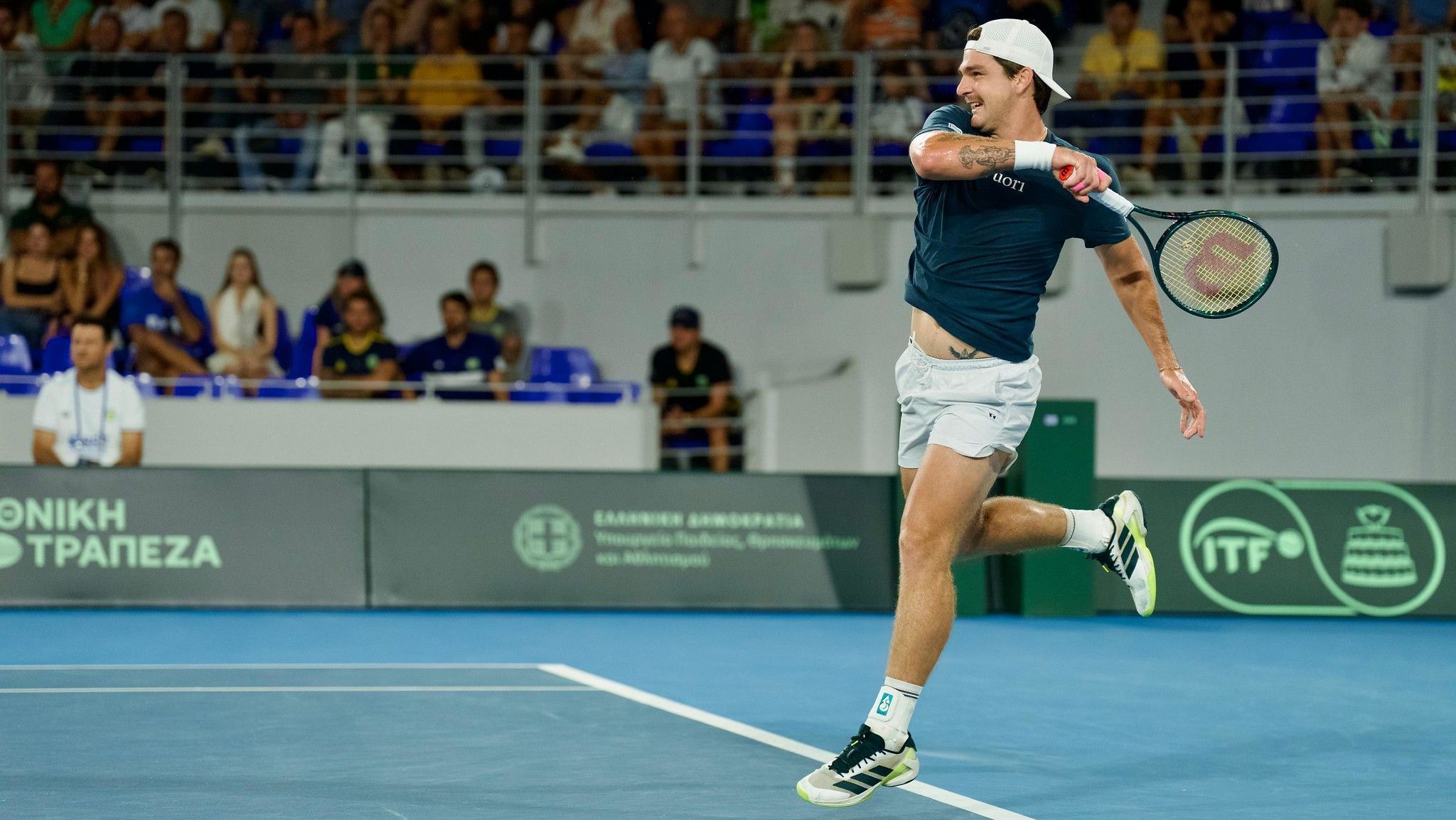 Thiago Wild em ação pela Copa Davis