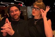 Travis Kelce dá conselhos de como fazer pedido de casamento