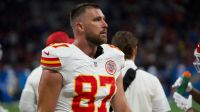 Noivo de Taylor Swift, Travis Kelce admite culpa em lesão de amigo em SP