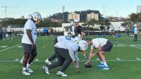 Chargers treinam no CT do Corinthians para jogo da NFL Brasil