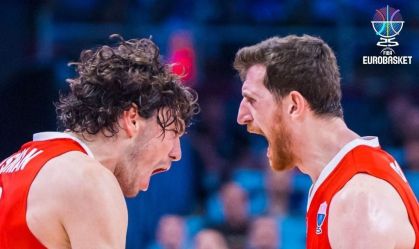 Turquia atropela a Grécia e encara Alemanha na final do Eurobasket