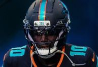 Imagem forte: jogador da NFL sofre grave lesão em Dolphins x Jets; veja