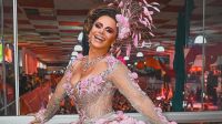 Salgueiro aproveita trechos de 2 sambas para homenagear Rosa Magalhães