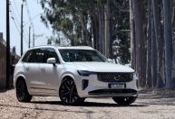 XC90 Ultra 2025: conheça os destaques e falhas do SUV híbrido da Volvo