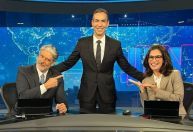"Jornal Nacional" publica primeiras fotos com César Tralli na bancada; veja