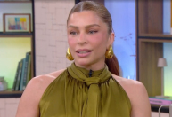 Grazi faz piada sobre "família tradicional" e viraliza: "E amante"