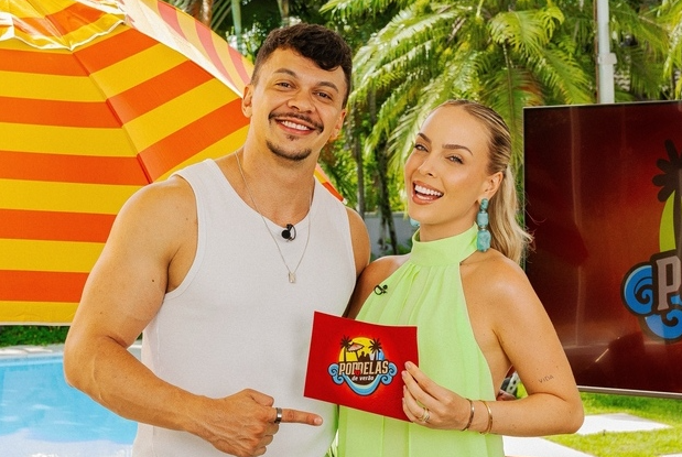O youtuber Júlio Cocielo e a influenciadora Tata Estaniecki