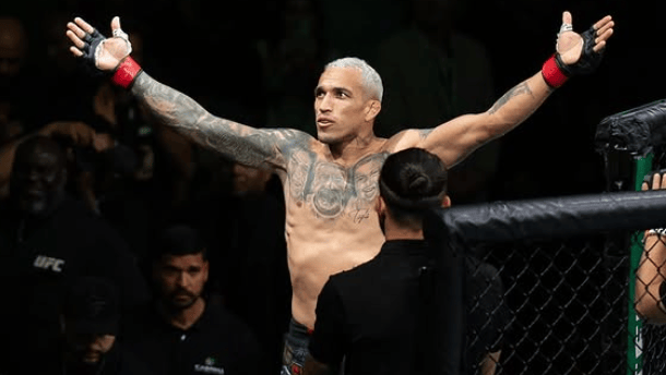 Charles do Bronxs comenta luta com Diego Lopes: “Campeão faminto”