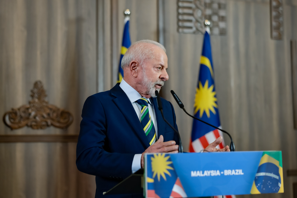 Presidente Luiz Inácio Lula da Silva durante coletiva de imprensa na Malásia