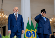 Lula é recebido no Palácio Merdeka para reunião com presidente da Indonésia