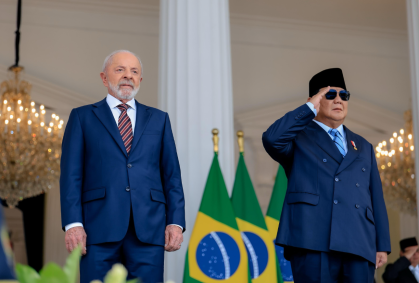 Lula é recebido no Palácio Merdeka para reunião com presidente da Indonésia