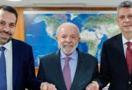 Ao anunciar Boulos, Lula agradece Macêdo por trabalho na Secretaria-Geral