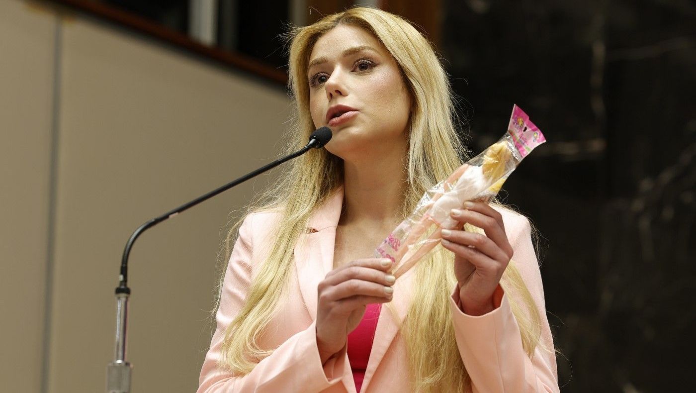 Imagem de destaque do post: MG: deputada chamada de "Barbie da Shopee" diz que vai ao Conselho de Ética