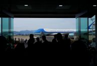 Por que Trump e Xi Jinping se reuniram em um aeroporto?