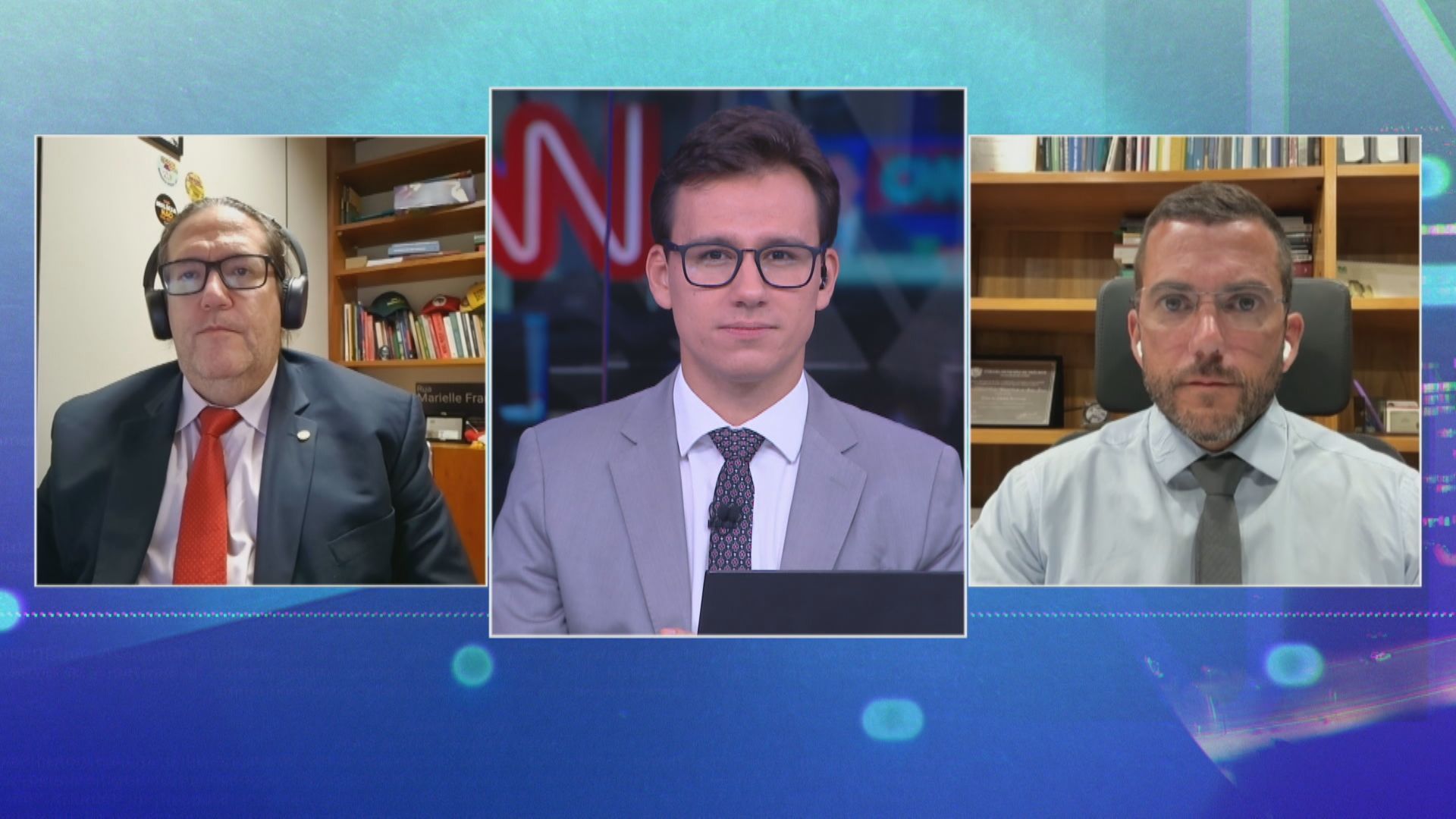 Os deputados federais Carlos Jordy (PL-RJ) e Tarcísio Motta (PSOL-RJ) em debate no CNN Arena