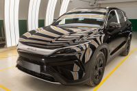 BYD inaugura fábrica na Bahia e apresenta SUV híbrido flex