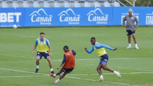 Jogadores do Bahia durante treino no CT Evaristo de Macedo