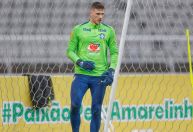 Bento pode ser goleiro titular contra a Coreia do Sul: "Oportunidade"