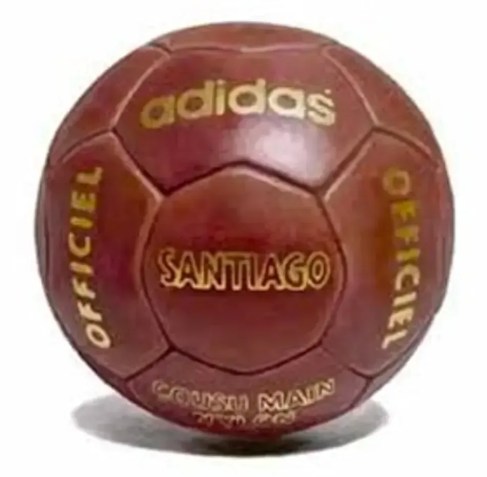 Nome da bola: Crack. Edição: Copa de 1962 • Reprodução / Internet