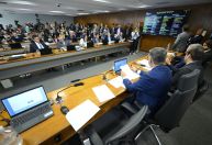CPMI ouve presidente de sindicato envolvido no escândalo do INSS