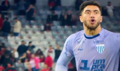 César, goleiro do Avaí