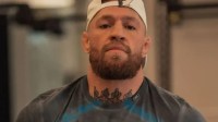 Conor McGregor revela acordo assinado para lutar em evento histórico do UFC