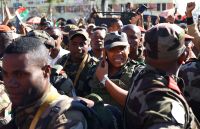 Quem é Michael Randrianirina, coronel que assumiu controle de Madagascar
