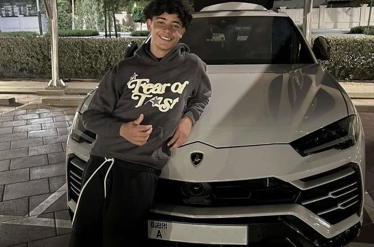 Cristiano Ronaldo Jr. ganhou carro milionário do pai