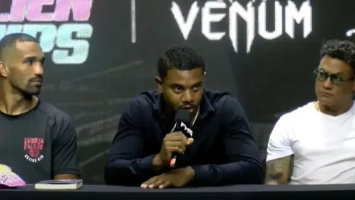 Davi Brito durante entrevista coletiva nesta segunda-feira (6)